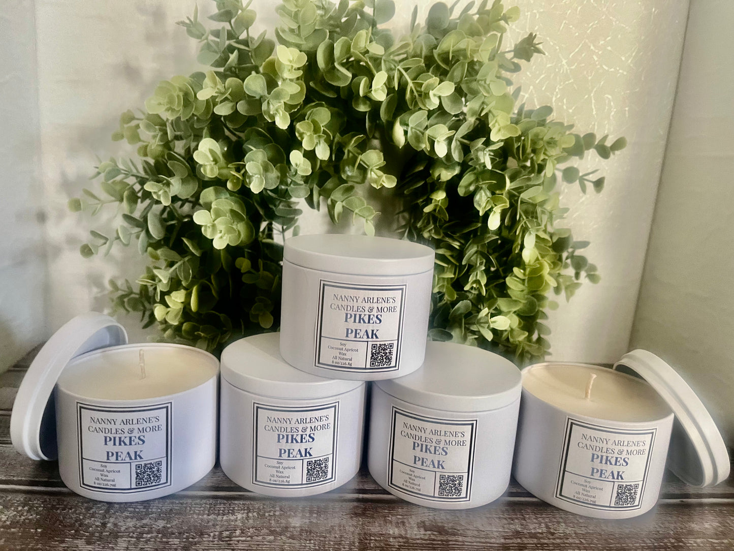 8 oz Pikes Peak Soy Coconut Apricot wax candle