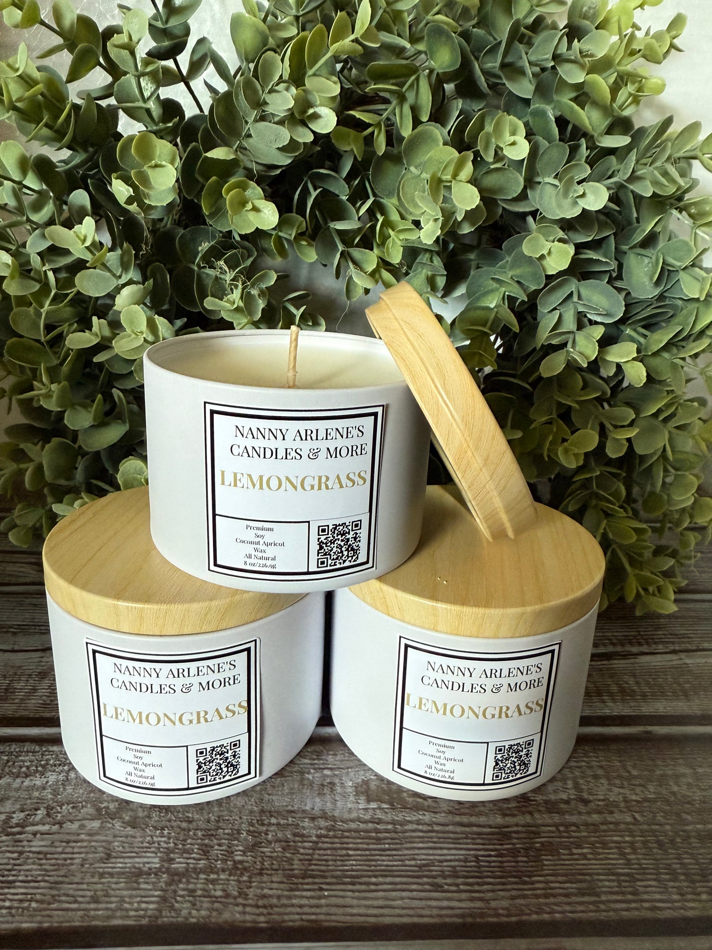 8 oz Lemongrass scented soy coconut apricot candle